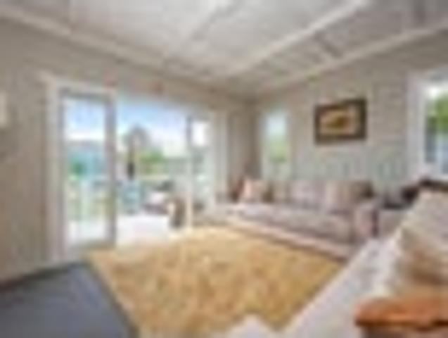 House for sale in Deacon Point, Rodney