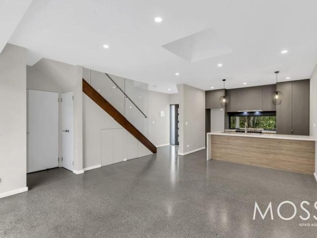 Townhouse for rent in Camerons Creek, Victoria