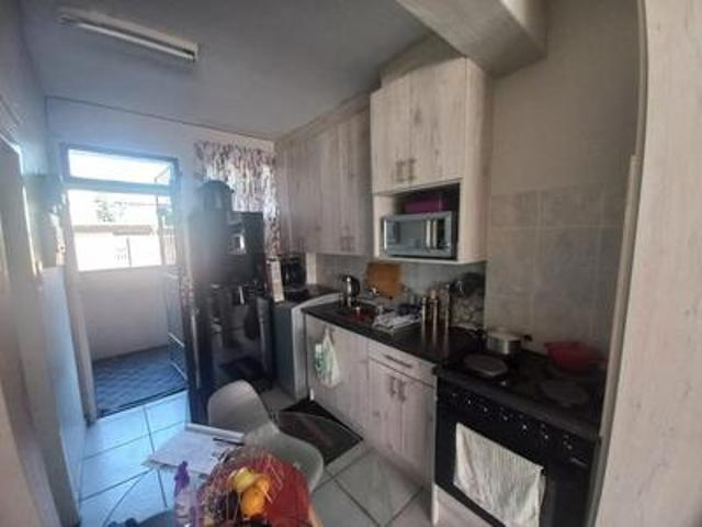 Apartment for sale in Oranjeville, Free State