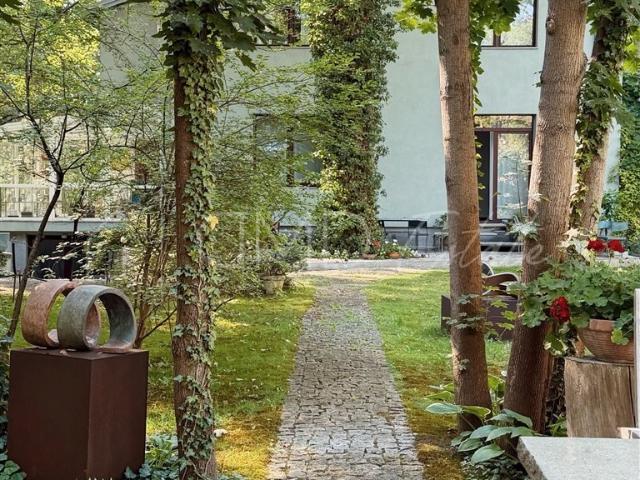 Dom na sprzedaż w Milanówek, Mazowieckie