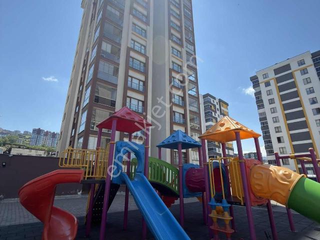 Akçaabat, Trabzon içerisinde satılık mülk