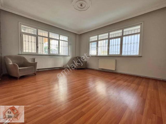 Ümraniye, İstanbul içerisinde kiralık mülk
