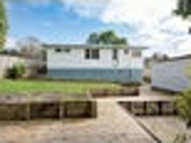 House for sale in Wairau Valley