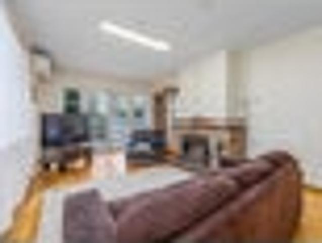 House for sale in New Windsor, Oroua County