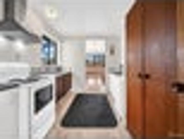 House for sale in Owhata, Oroua County