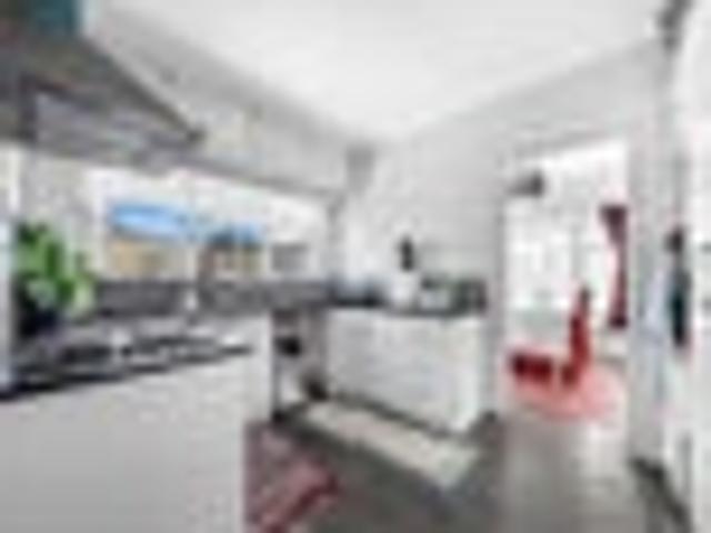 House for sale in Owhata, Oroua County