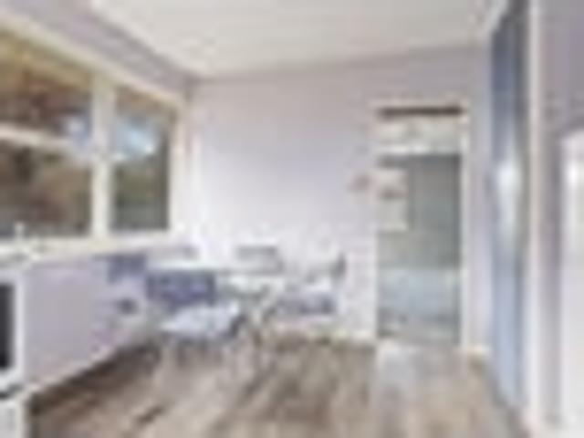 Apartment for sale in Oakura, Canterbury