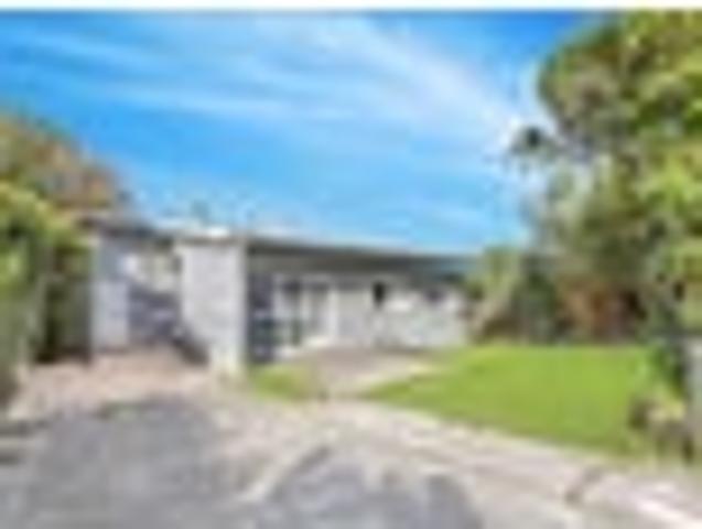 House for sale in Hillsborough, Oroua County