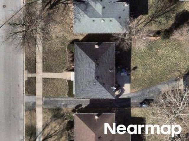House for sale in South Holland, Illinois