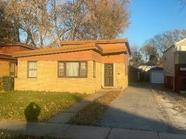 House for sale in South Holland, Illinois