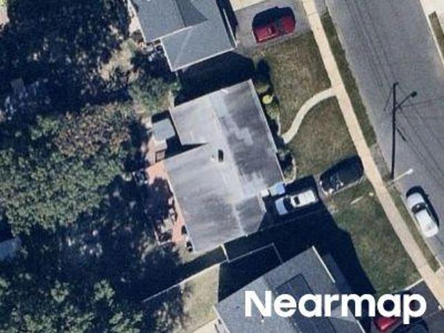 House for sale in Edison, New Jersey