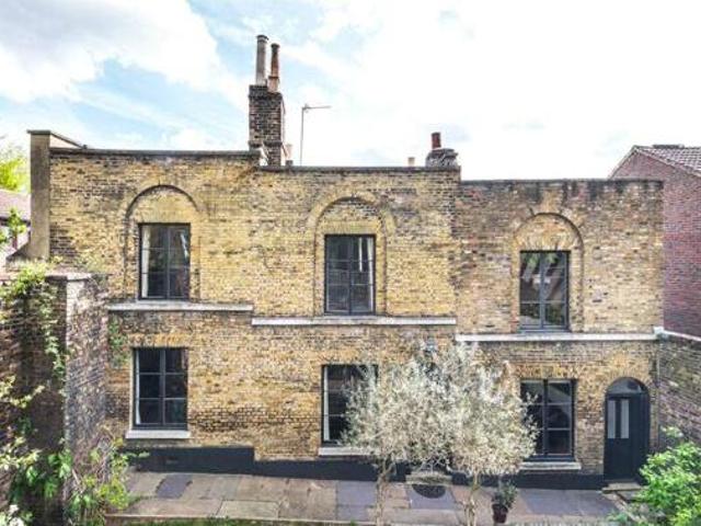 House for sale in Lyons, Greater London