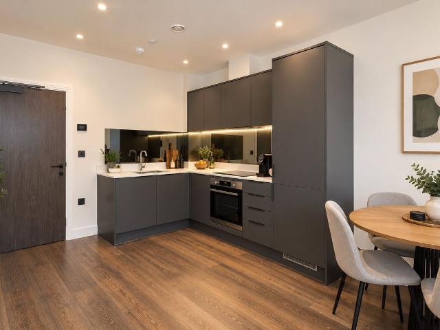 Apartment for rent in St John's Estate, Greater London