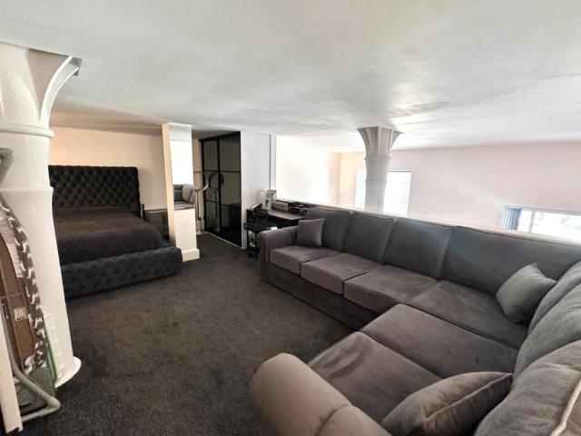Apartment for rent in Birkenhead, Wirral