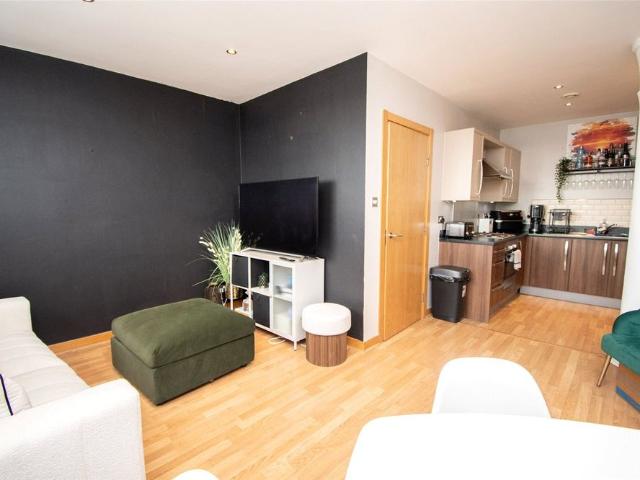 Apartment for rent in Birkenhead, Wirral