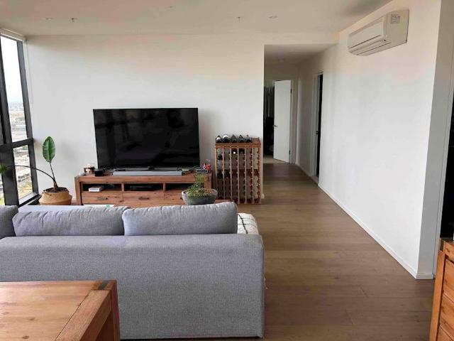 Room for rent in Camerons Creek, Victoria