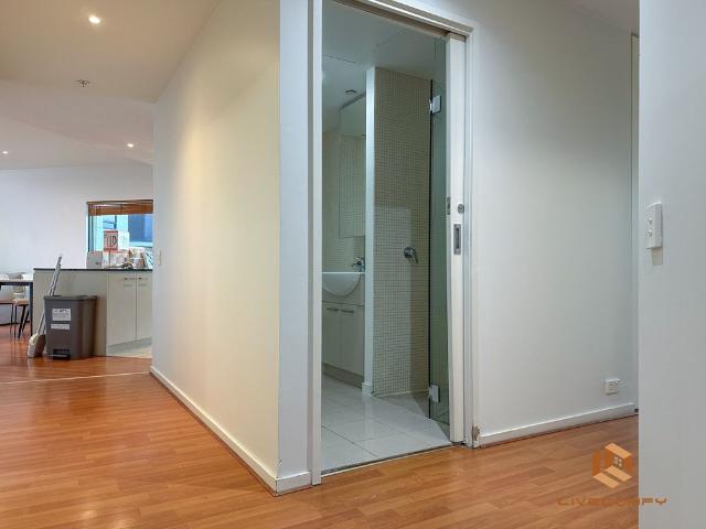 Room for rent in City Of Melbourne, Camerons Creek