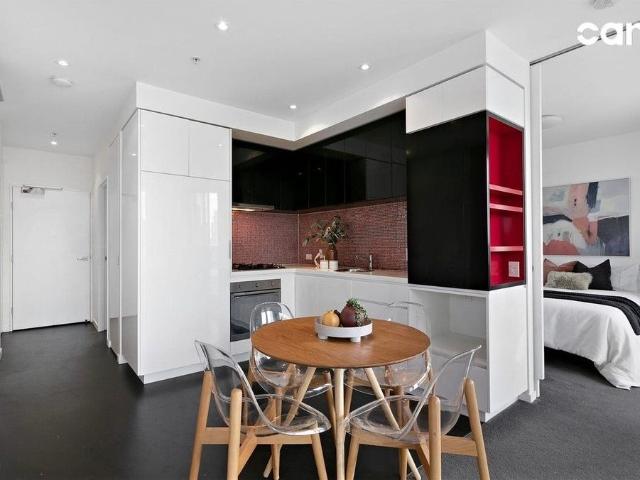 Room for rent in Victoria Harbour, Melbourne