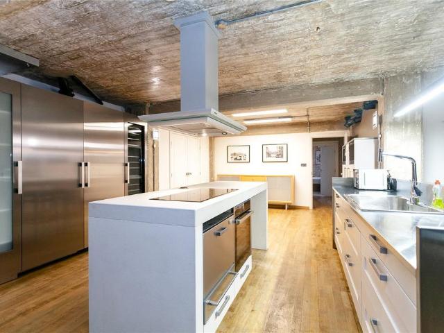 Apartment for rent in St. George in the East, Greater London