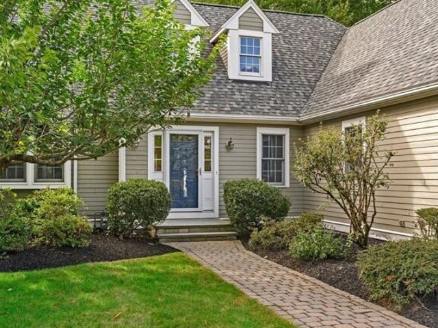 Condo for sale in Scituate Center, Scituate