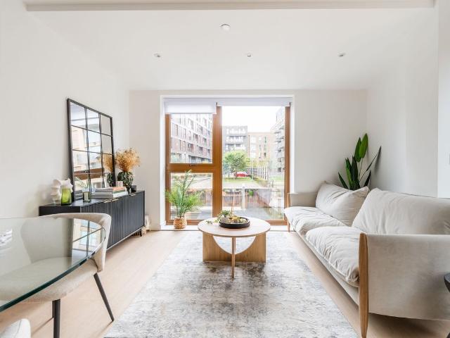 House for rent in Limehouse, Greater London