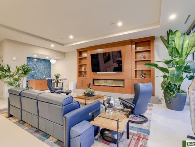 Condo for sale in Omaha