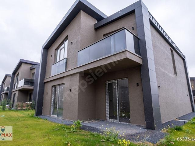 Çevre Dostları Sitesi, Çankaya içerisinde satılık Villa