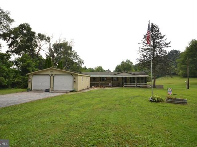House for sale in Coatesville