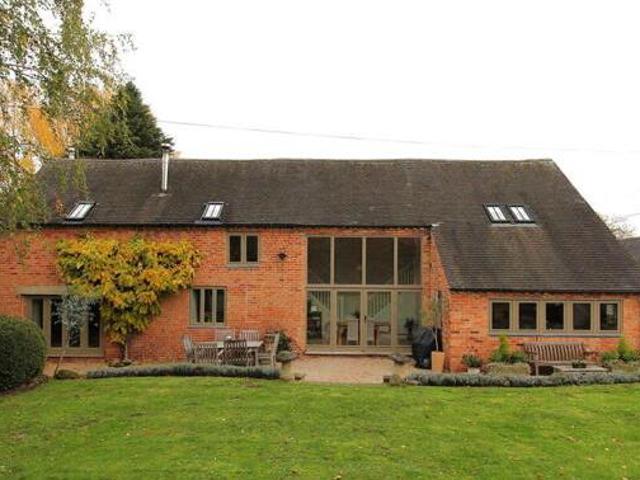 House for sale in East Midlands