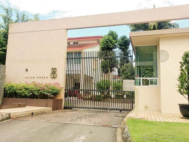 Townhouse for sale in Kuching