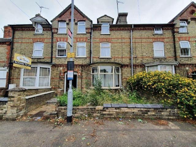 Studio for rent in Peterborough