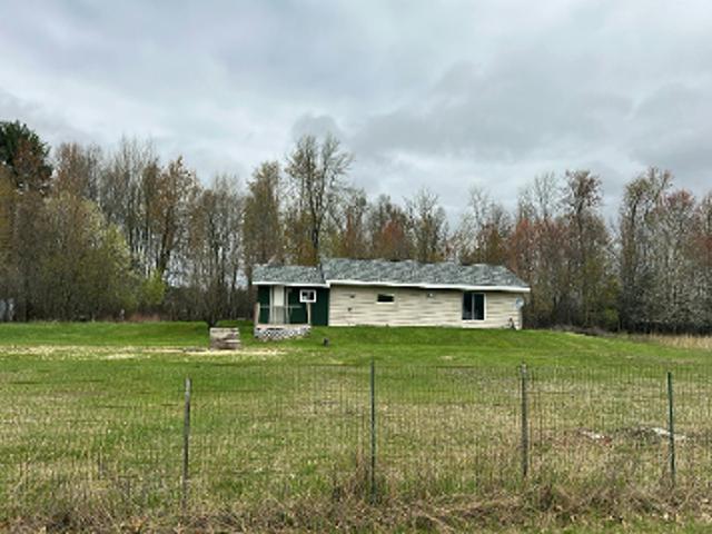 House for sale in Town of La Grange, Monroe County