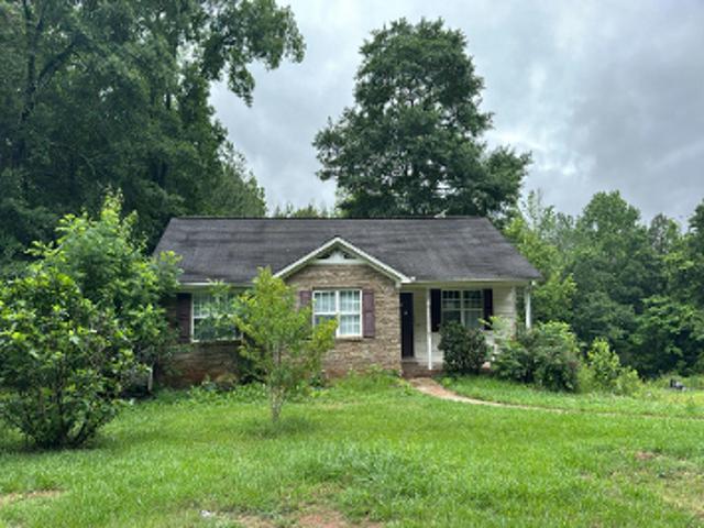 House for sale in Weaver, Alabama