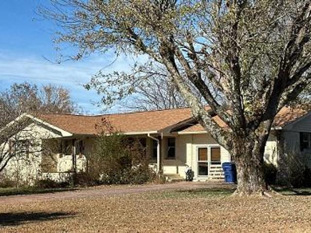 House for sale in Arab, Alabama