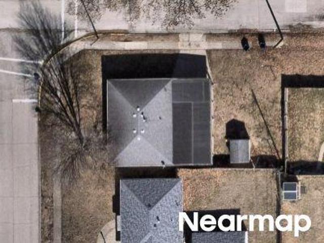 House for sale in East Saint Louis, Illinois