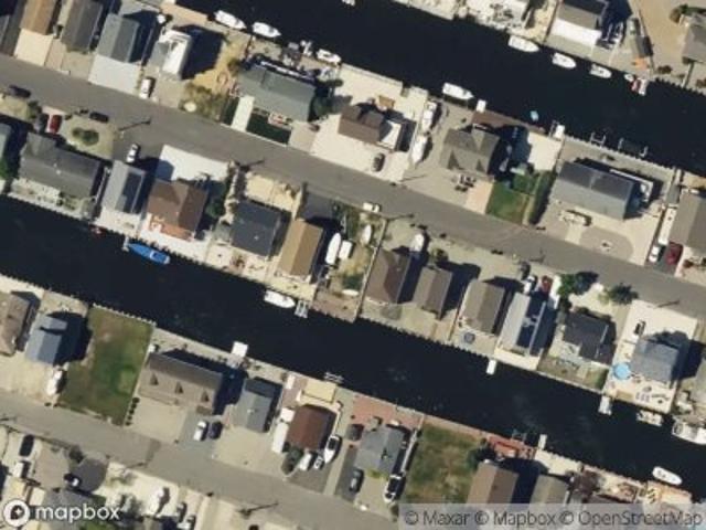 House for sale in Bayville, New Jersey