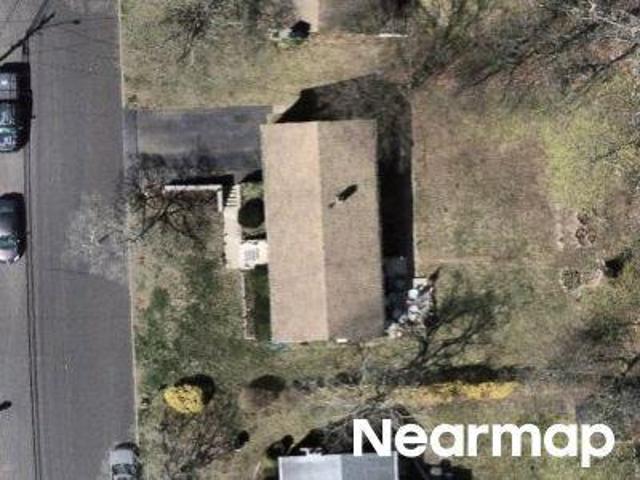 House for sale in Bridgeport