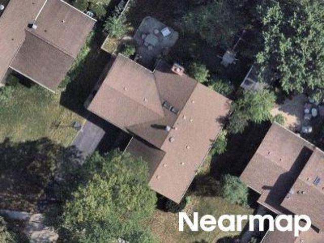House for sale in Hoffman Estates, Illinois