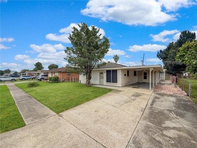 House for sale in Harvey