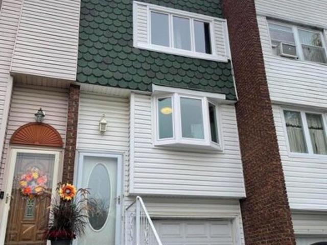 House for sale in Arverne, New York
