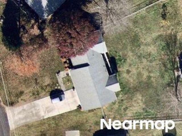 House for sale in Madisonville