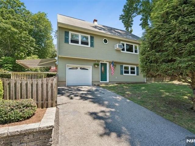 House for sale in Passaic, New Jersey