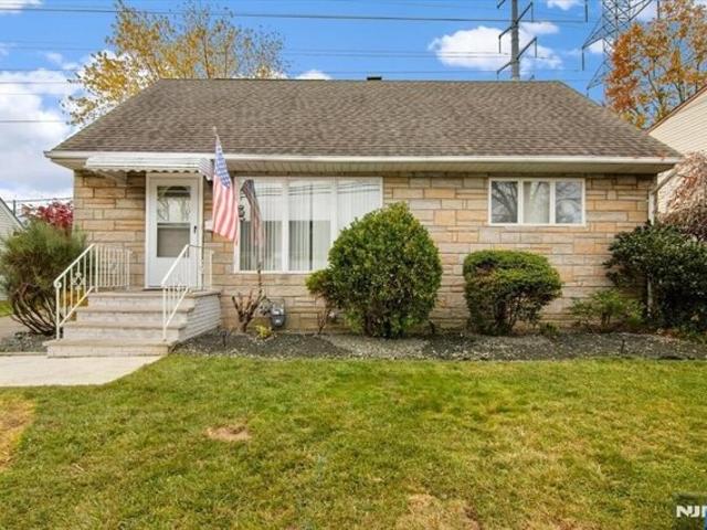 House for sale in Passaic, New Jersey