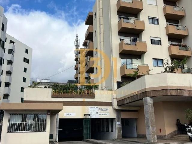 Garagem venda em Funchal, Ilha Da Madeira