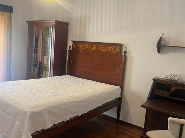Apartamento alugar em Coimbra (Sé Nova, Santa Cruz, Almedina e São Bartolomeu), Coimbra