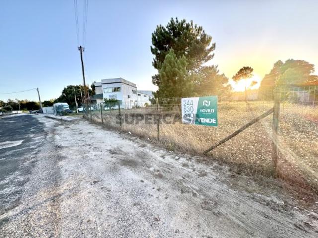 Terreno venda em Marinha Grande, Leiria