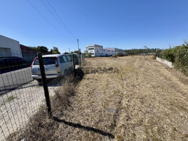 Terreno venda em Marinha Grande, Leiria