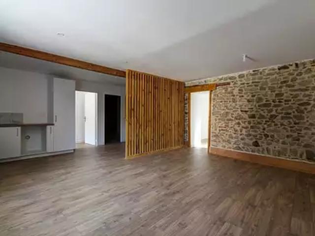 Appartement location à Le Village, Doizieux