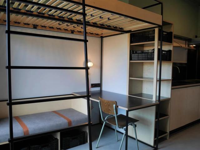 Studio te huur in Scharn, Limburg