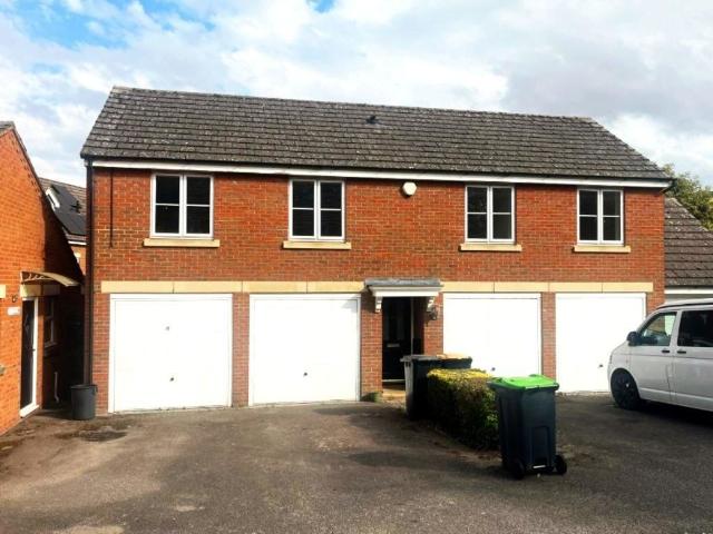Apartment for rent in Bedford